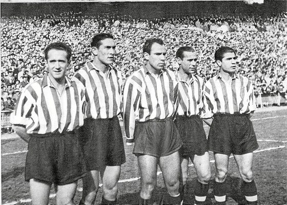 Zarra with the Athletic Bilbao team